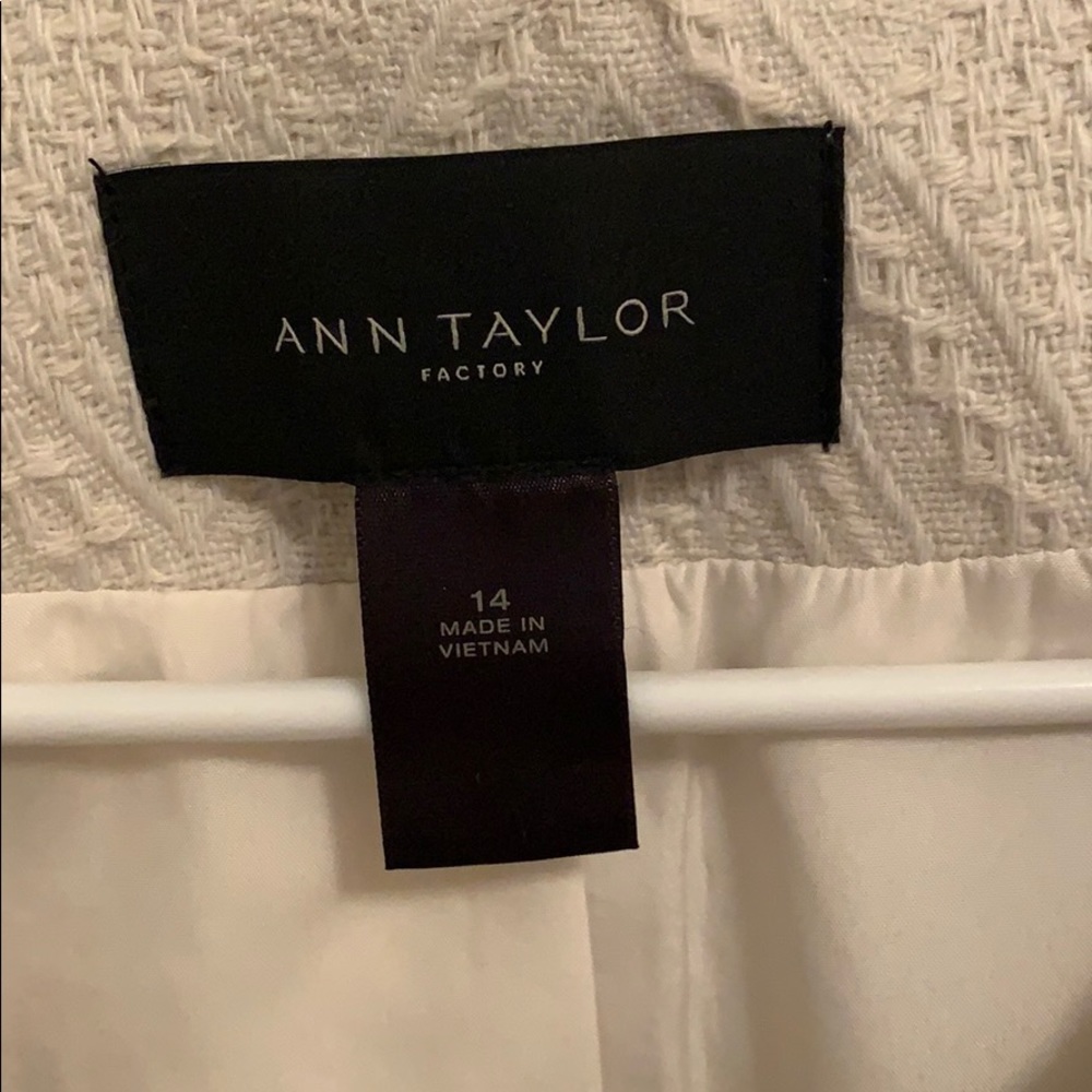 Ann Taylor Jacket - Picture 5 of 5